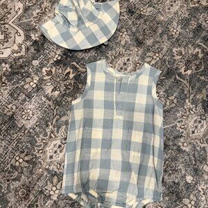 NWT Pehr Gingham Onsie and Hat Set 6/12 Months